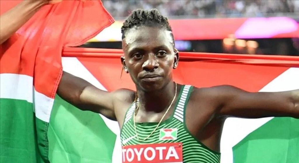 Burundili atlet Francine Niyonsaba'dan dünya rekoru