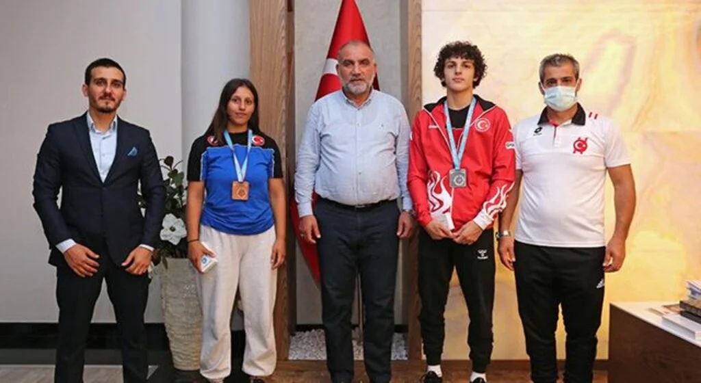 Canik’in milli gururları