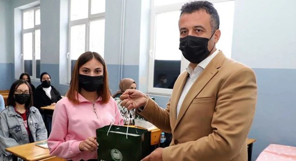 Çarşamba'da genç öğrencilere yatırım