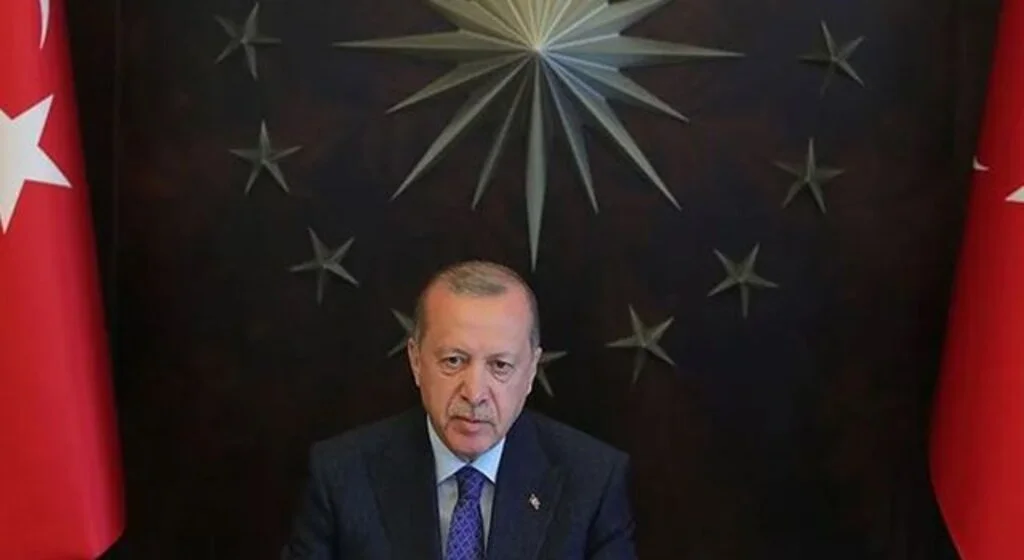 Cumhurbaşkanlığı Kabinesi toplanıyor! Aşısızlara ayrı yer AVM'lere test zorunluğu geliyor