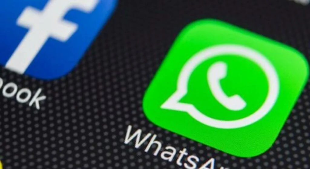 Facebook’un tüm WhatsApp mesajlarını okuduğu iddia edildi