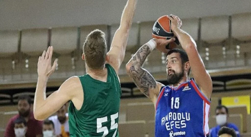 Gloria Cup 2021 Basketball Turnuva 2’nin şampiyonu Anadolu Efes