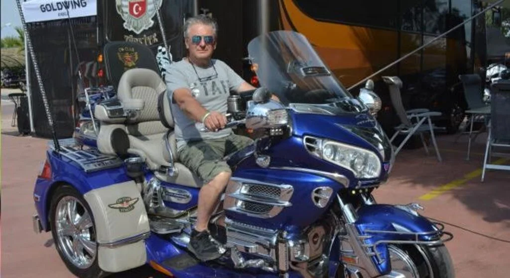 Gold Wing Türkiye üyesi Ayvalıklı işadamı 