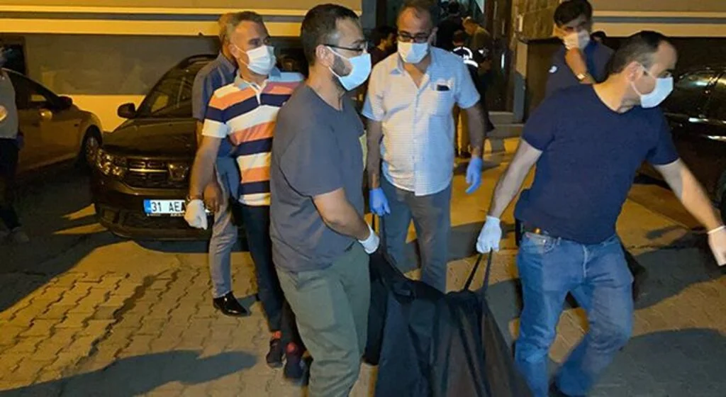 İskenderun'da evde ölü bulunan anne ve 2 çocuğunun cesedi morga kaldırdı