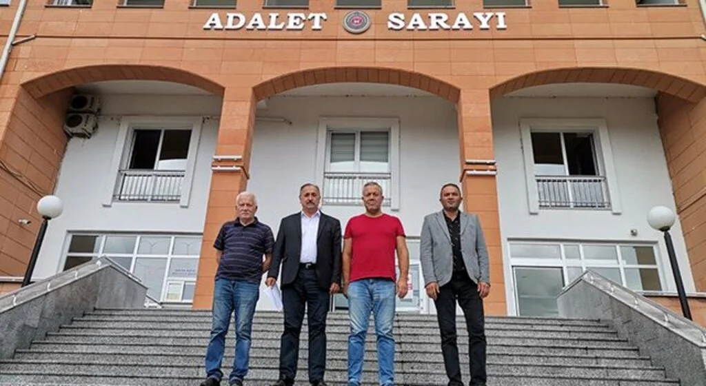 İYİ Parti Salıpazarı'ndan Cahit Özkan'a Suç Duyurusu