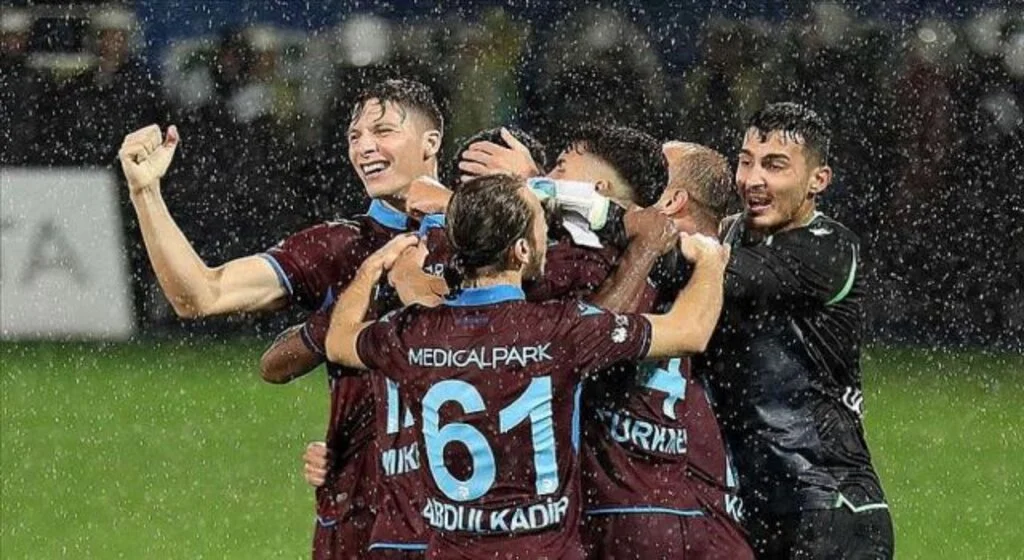 Karadeniz Fırtınası olarak ün kazanan Trabzonspor