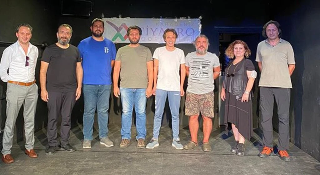 Karadenizli tiyatrocular güç birliği yaptı