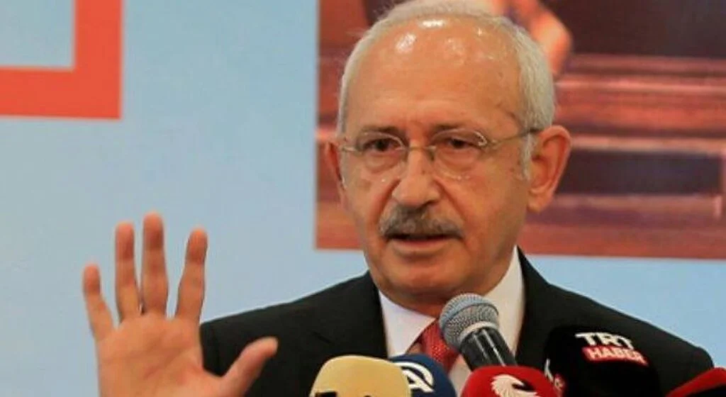 Kılıçdaroğlu Gençlere Seslendi: 1 Yıl İçinde Çözmessem Siyaseti Bırakacağım