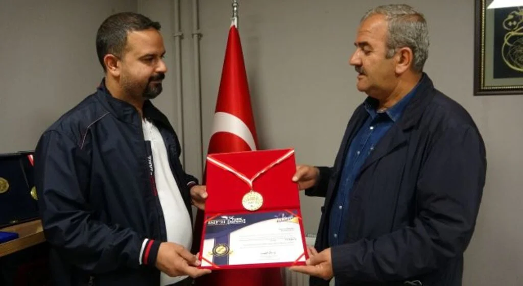 Korona virüsü yok eden cihaza altın madalya