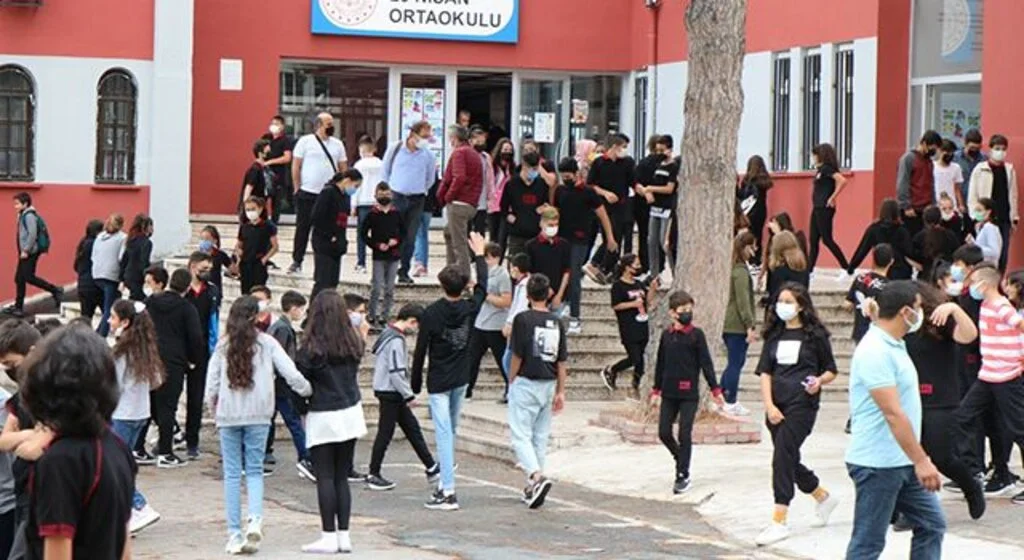 Samsun’da yüz yüze eğitim başladı