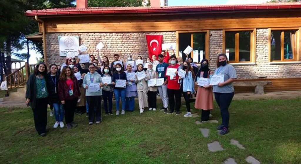 'Teoriden Uygulamaya Sınıf Dışı Eğitim Projesi' tamamlandı