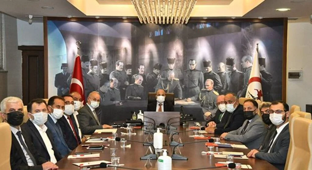 Vali Dağlı: “Üniversite öğrencileri için her türlü imkan seferber edilecek”