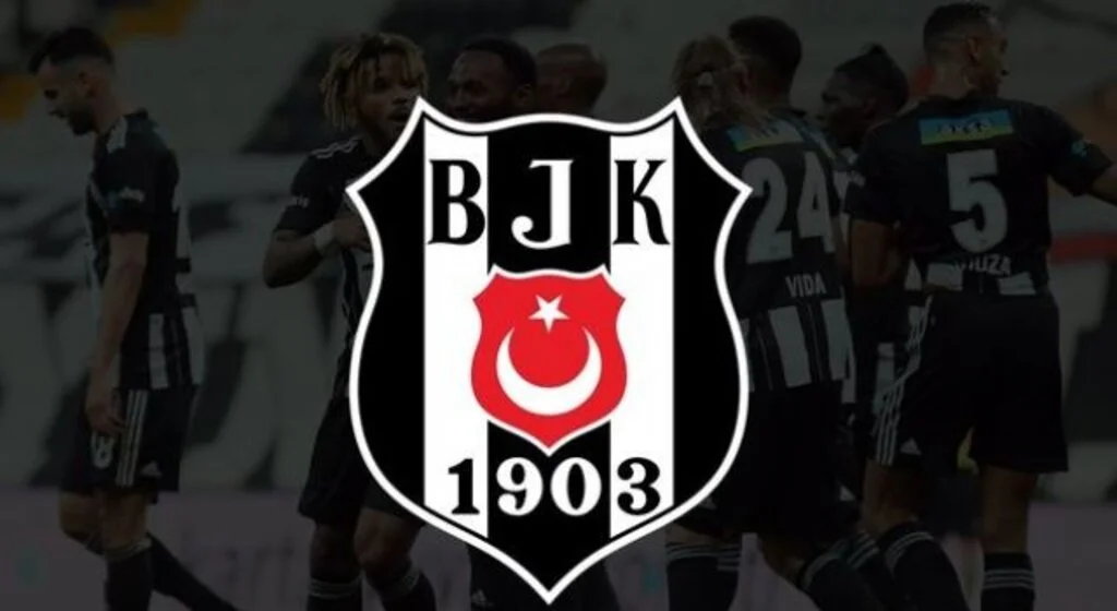 Ajax ilk yarıyı 2-0 önde kapattı