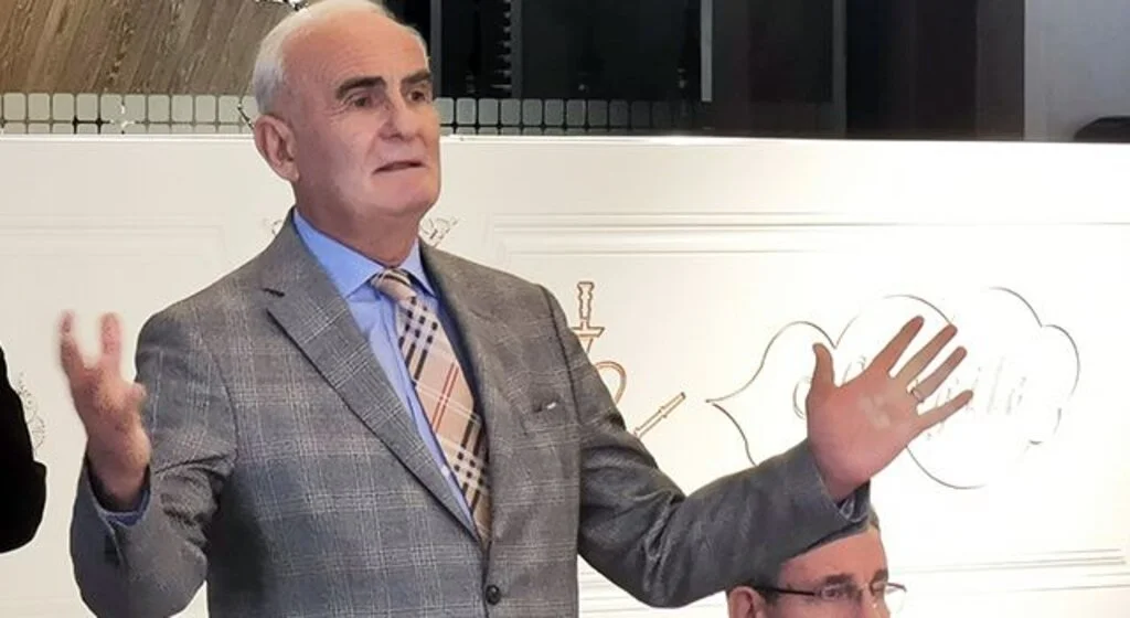 AK Parti Milletvekili Yusuf Ziya Yılmaz: Bayrağı taşıyan en iyisini yapmalı