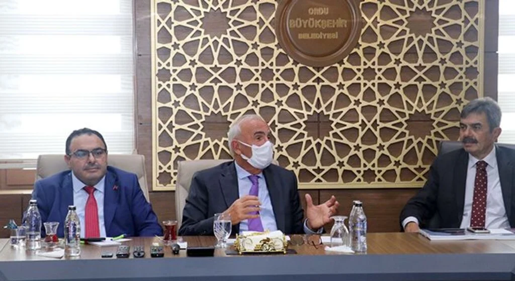 AK Parti Milletvekili Yusuf Ziya Yılmaz : Halkımızın memnuniyeti ön planda olmalı