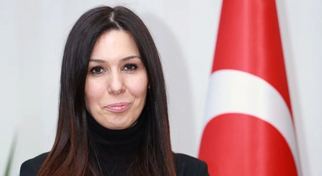 AK Parti'li Karaaslan'dan "29 Ekim Cumhuriyet Bayramı" mesajı