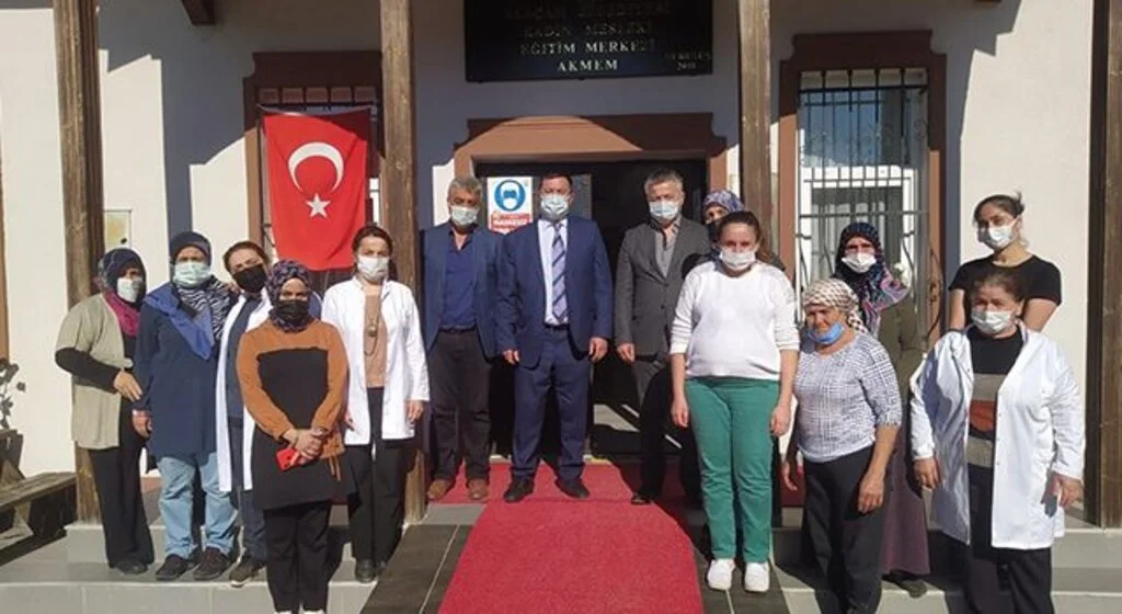 Alaçam'da halk eğitim kursları