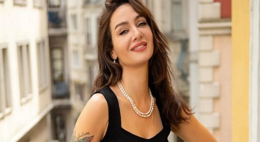 Birce Akalay: Hayatım bir Almodóvar filmi olabilirdi