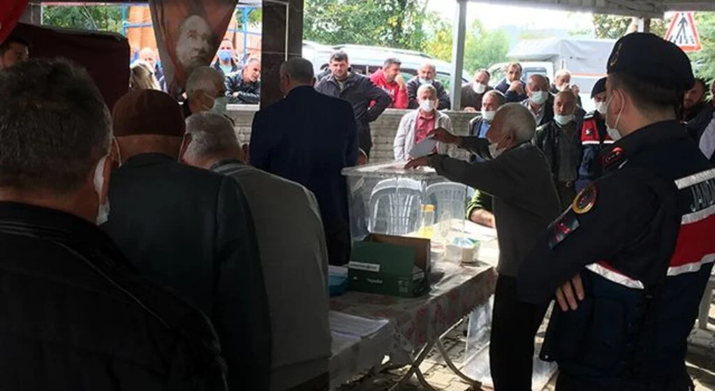 Çarşamba OFÜB’de Ali Bakır güven tazeledi
