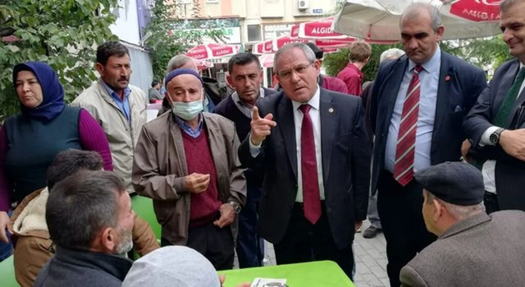 CHP Samsun Milletvekili Kemal Zeybek: Tüketici dertli esnaf mağdur