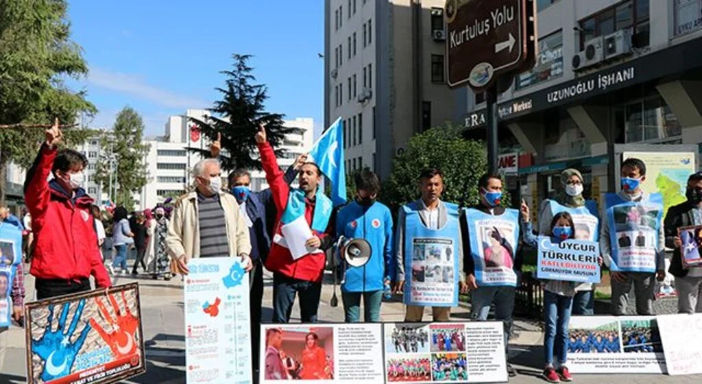 Çin'e 'Doğu Türkistan' tepkisi