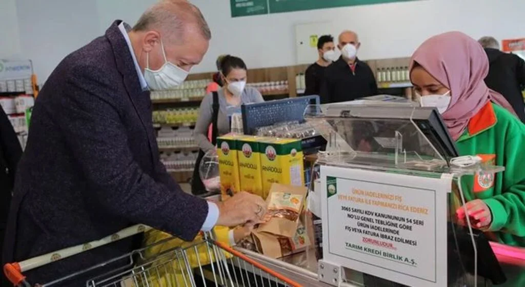 Cumhurbaşkanı Erdoğan temel gıda maddeleri almadığı market alışverişine bakın kaç lira ödedi?