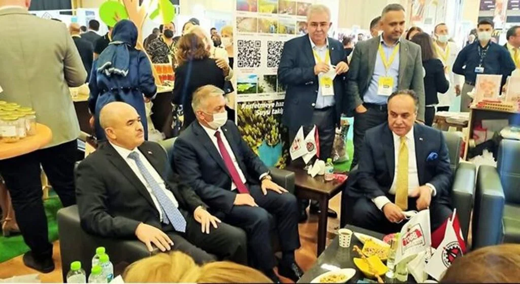 Düzce standına Vali Dağlı ve Vali Yazıcı’dan özel ziyaret