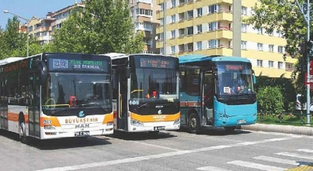 Eskişehir’de sağlık çalışanlarına ücretsiz ulaşım tekrar başladı