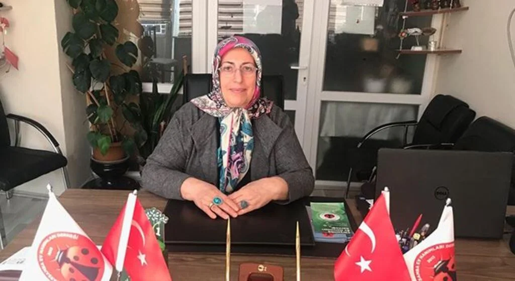 EVHANDER Kurucu Yönetim Kurulu Başkanı Saniye Şen: Günde en az 20 kadından telefon alıyorum