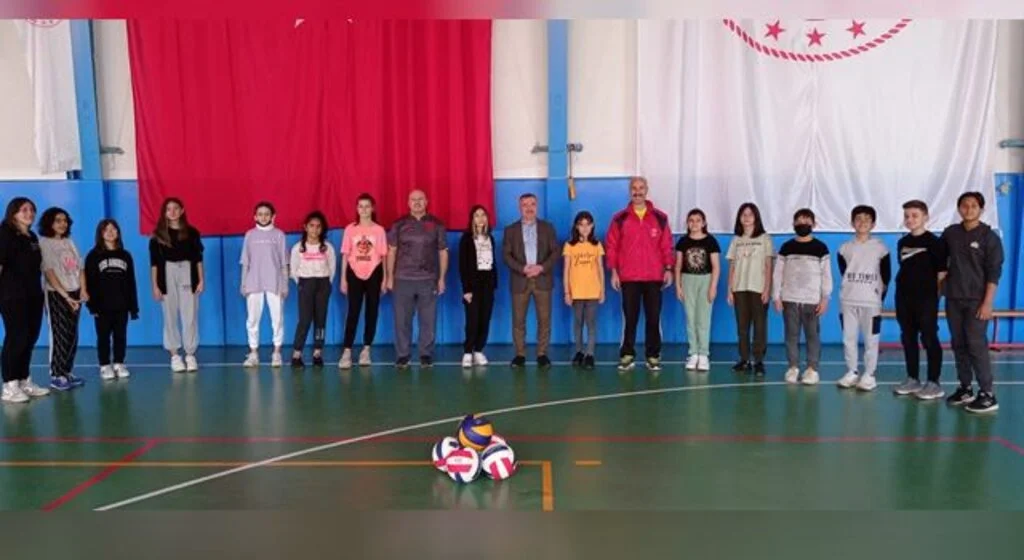 Havza Belediye Başkanı Özdemir Sporcularla Buluştu