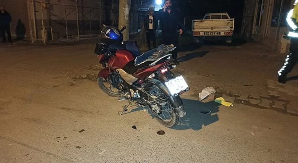 Motosikletler çarpıştı: 1 yaralı