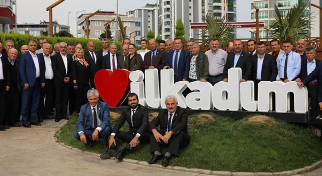 'Muhtarlar bizim paydaşlarımız'
