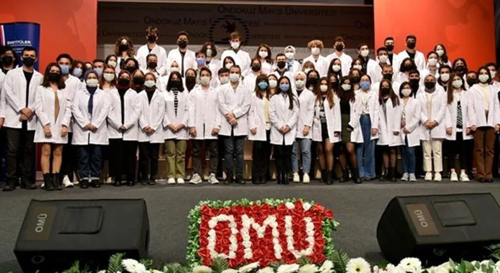 Rektör Ünal'dan veterinerlik öğrencilerine: “Gelecekte başarı hikayelerinizi duymak istiyoruz”
