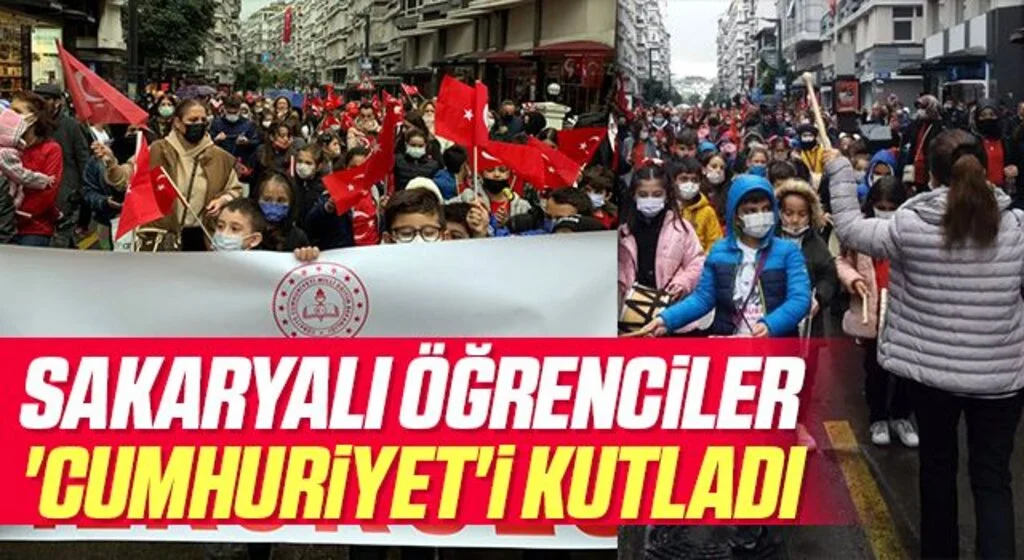 Sakaryalı öğrenciler 'Cumhuriyet'i kutladı