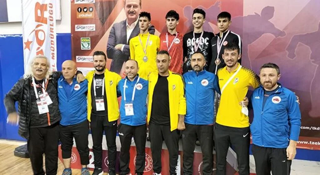 Samsun'a Teakwondo'da İki Madalya