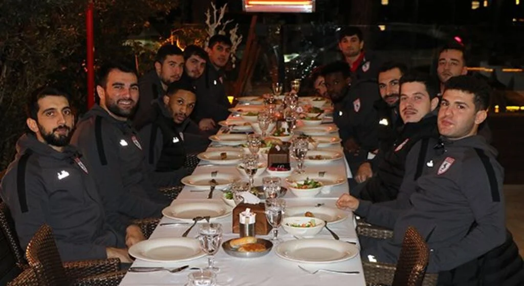 Samsunspor Basketbol Yemekte Buluştu