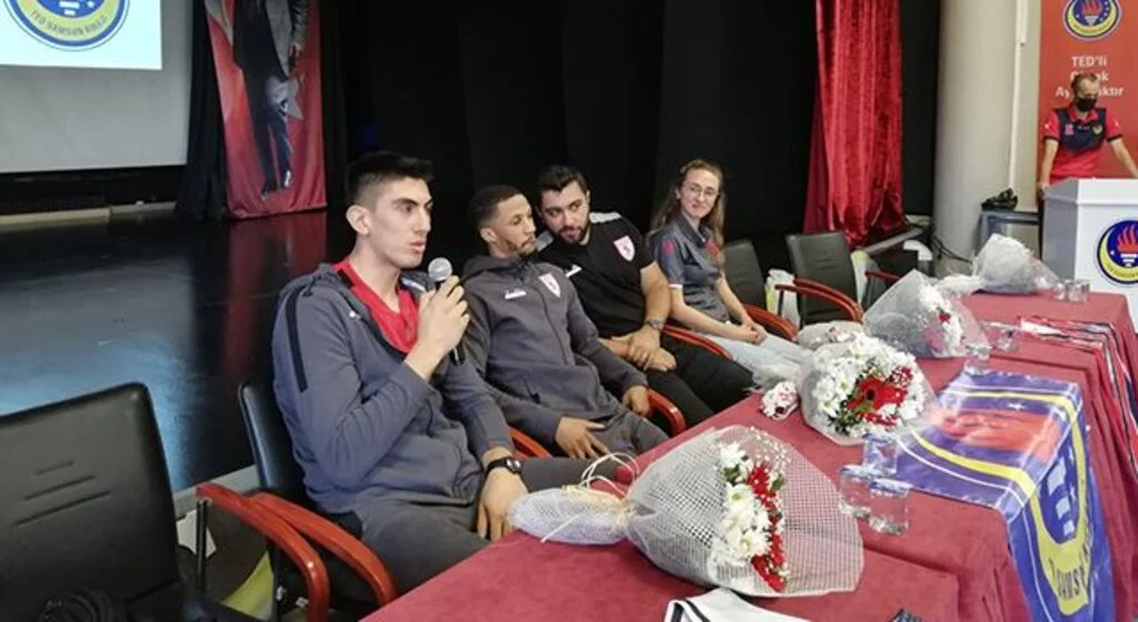 Samsunsporlu Basketbolcular TED Koleji'nde