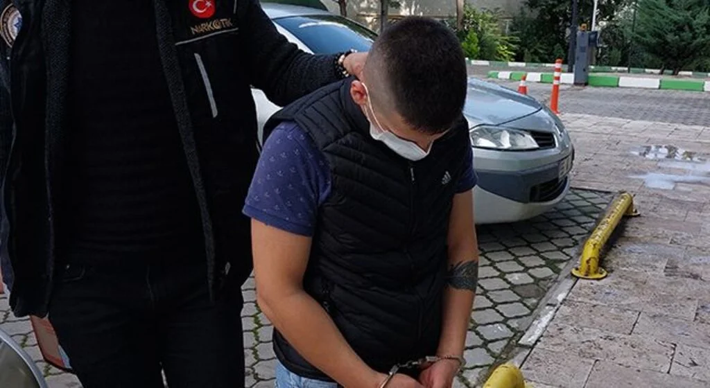 Uyuşturucu ile yakalanan şahıs tutuklandı