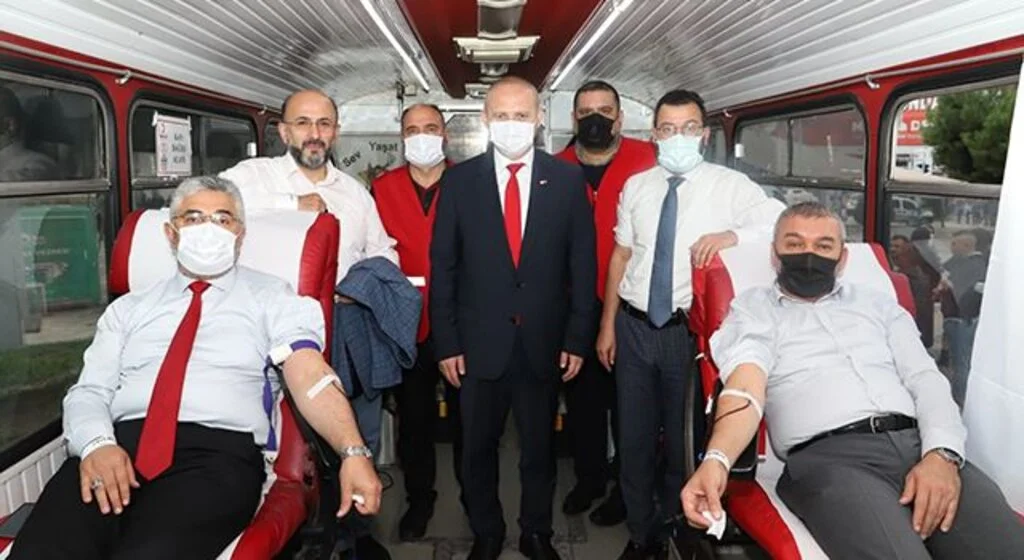 AK Parti'den kan bağışı