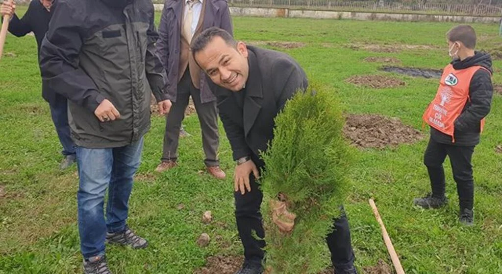 Alaçam’da “Milli Ağaçlandırma Günü”