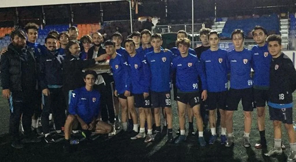 Atakum Belediyespor Futbol Şube Sorumlusu Fikret Can Demir'den Tatlı Ziyaret