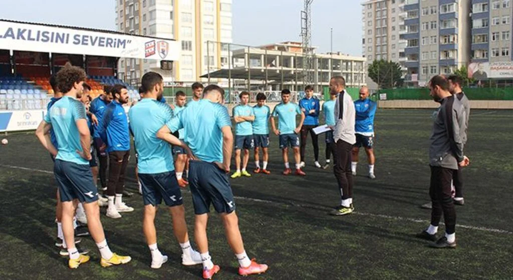Atakum Belediyespor'da Niksar Hazırlıkları Başladı