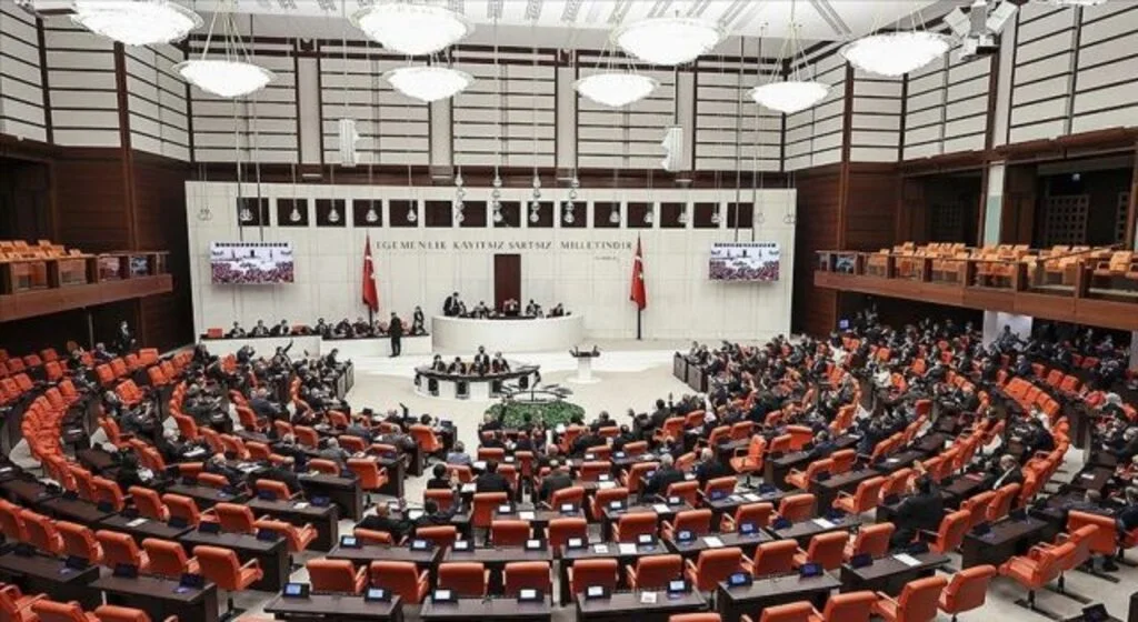 Azerbaycan tezkeresi TBMM Başkanlığına sunuldu