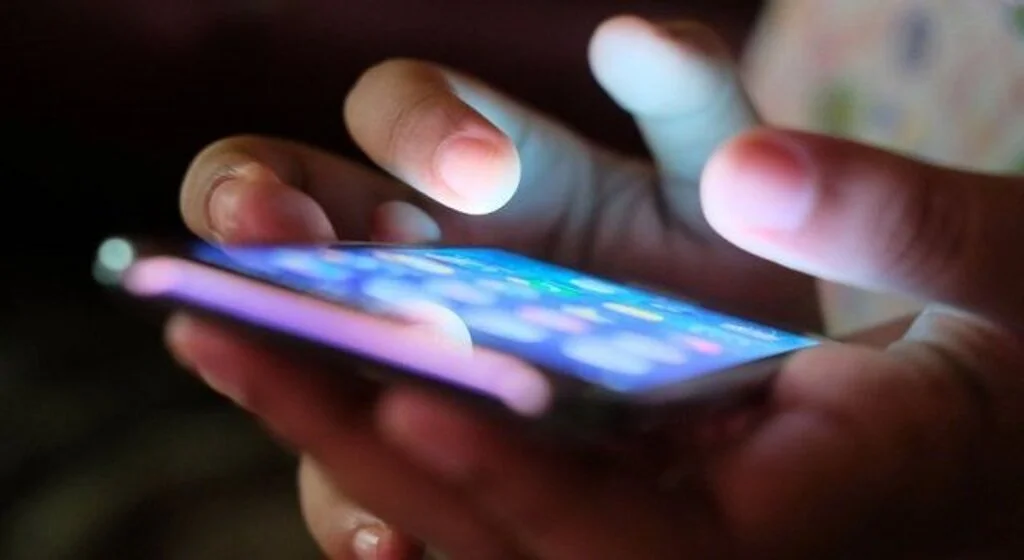 Cep Telefonu Dinleme Nedir?
