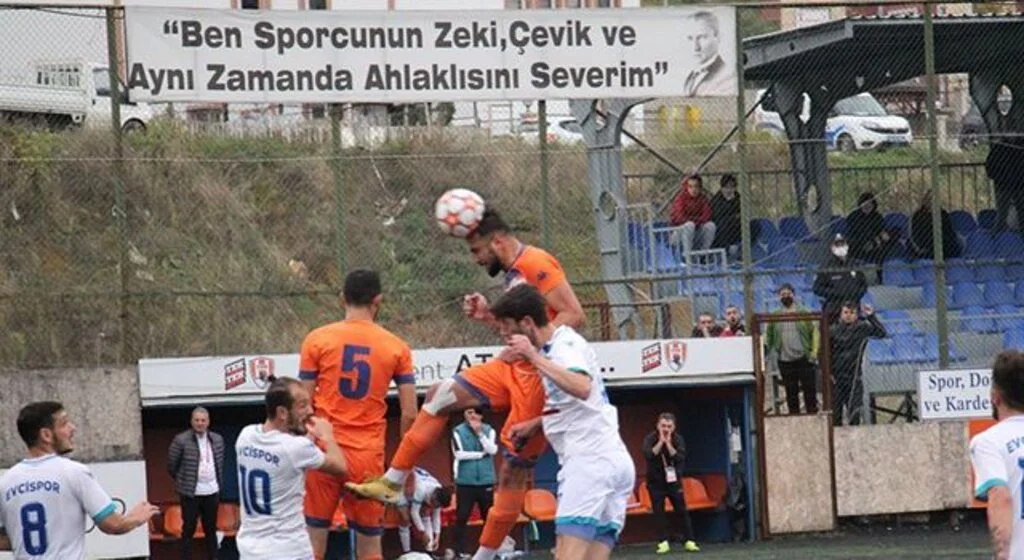 Derbinin Galibi Atakum Belediyespo