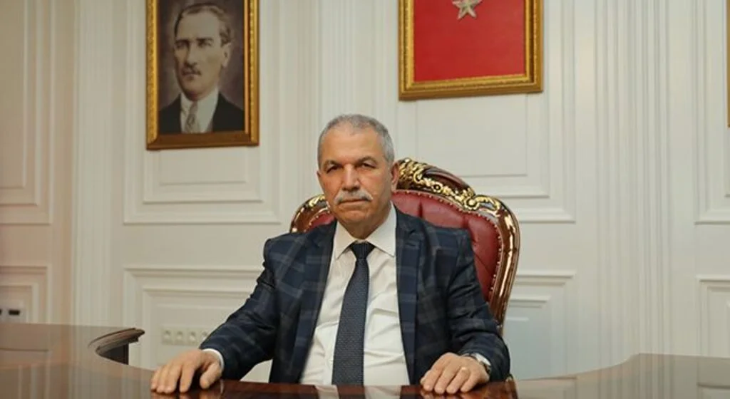 İlkadım Belediye Başkanı Necattin Demirtaş 24 Kasım Öğretmenler Günü'nü Kutladı