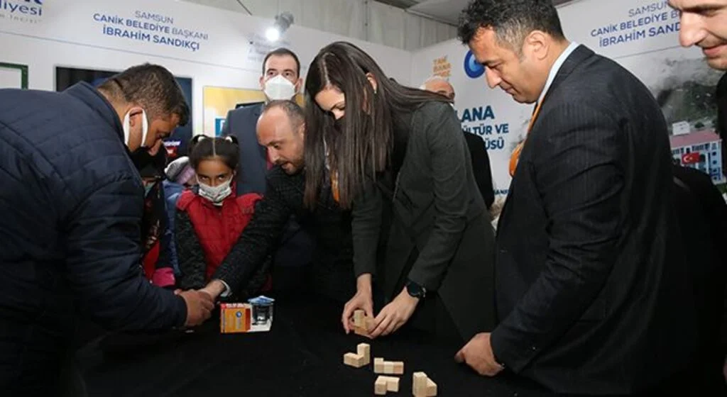Karaaslan'dan  festival sürprizi 