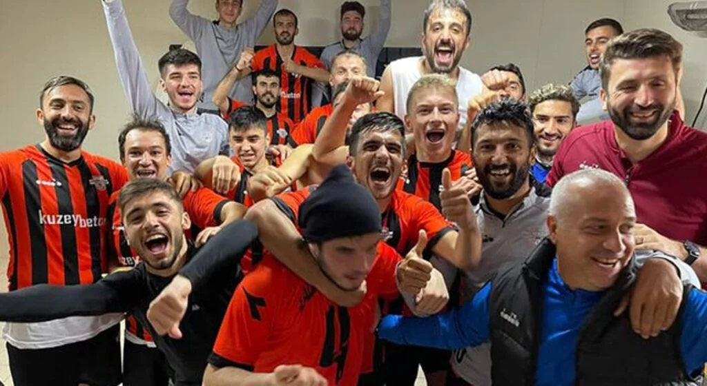 Ladik Belediyespor Niksar'a Patladı