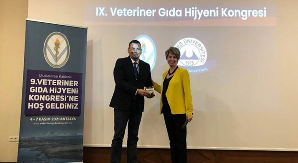 OMÜ’lü akademisyene ‘en iyi sözlü bildiri' ödülü