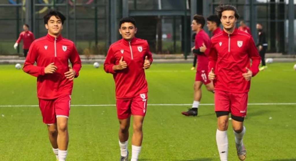 Önce İdman Sonra Kutlama